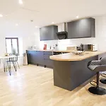 Scandic House, 1 Bed Apartments, Sleeps 2, Apartamento Ulverston