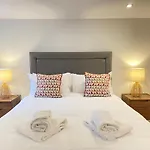 Scandic House, 1 Bed Apartments, Sleeps 2,