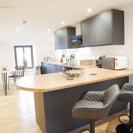 Lejlighed Scandic House, 1 Bed Apartments, Sleeps 2,