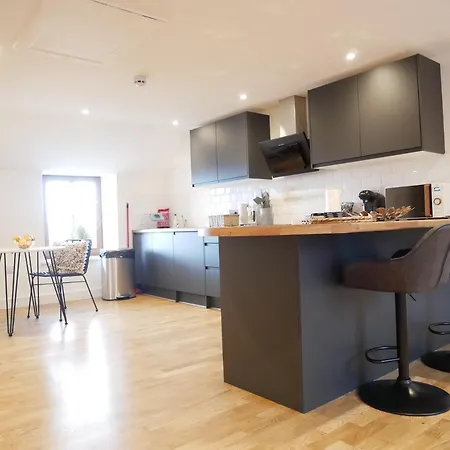 Lejlighed Scandic House, 1 Bed Apartments, Sleeps 2,