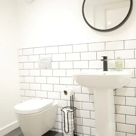 Scandic House, 1 Bed Apartments, Sleeps 2,