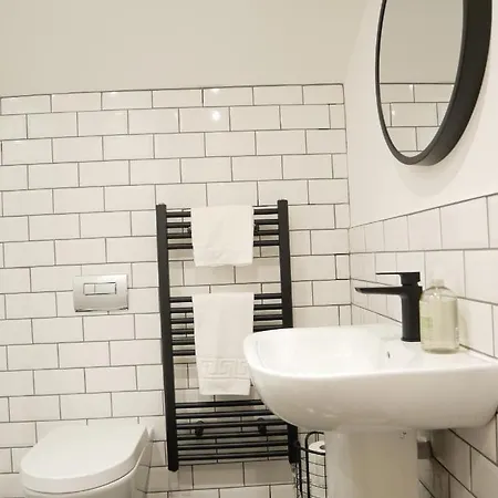 Scandic House, 1 Bed Apartments, Sleeps 2,